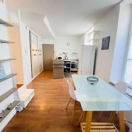 Studio De Charme * Λον